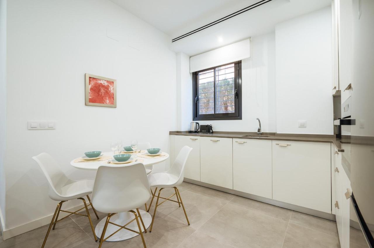 Апартаменты Urban Pulses Nervion Севилья Экстерьер фото